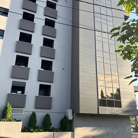 Apartman Centar Апартаменты *